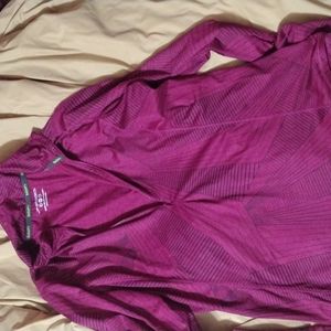 Brooks brand magenta half zip workout type shirt size medium barely worn